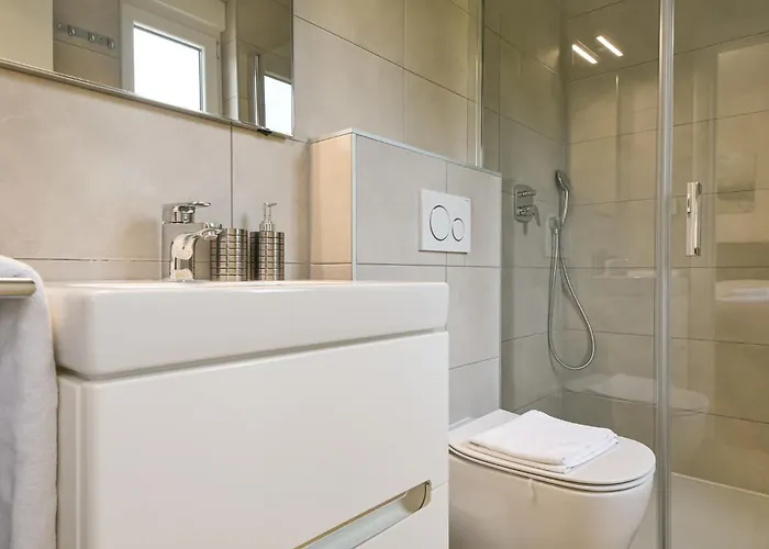 Insula Villa Linardići